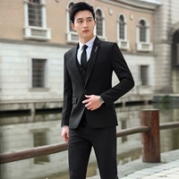 Черный костюм, штаны, жилет, рубашка, галстук, ремень