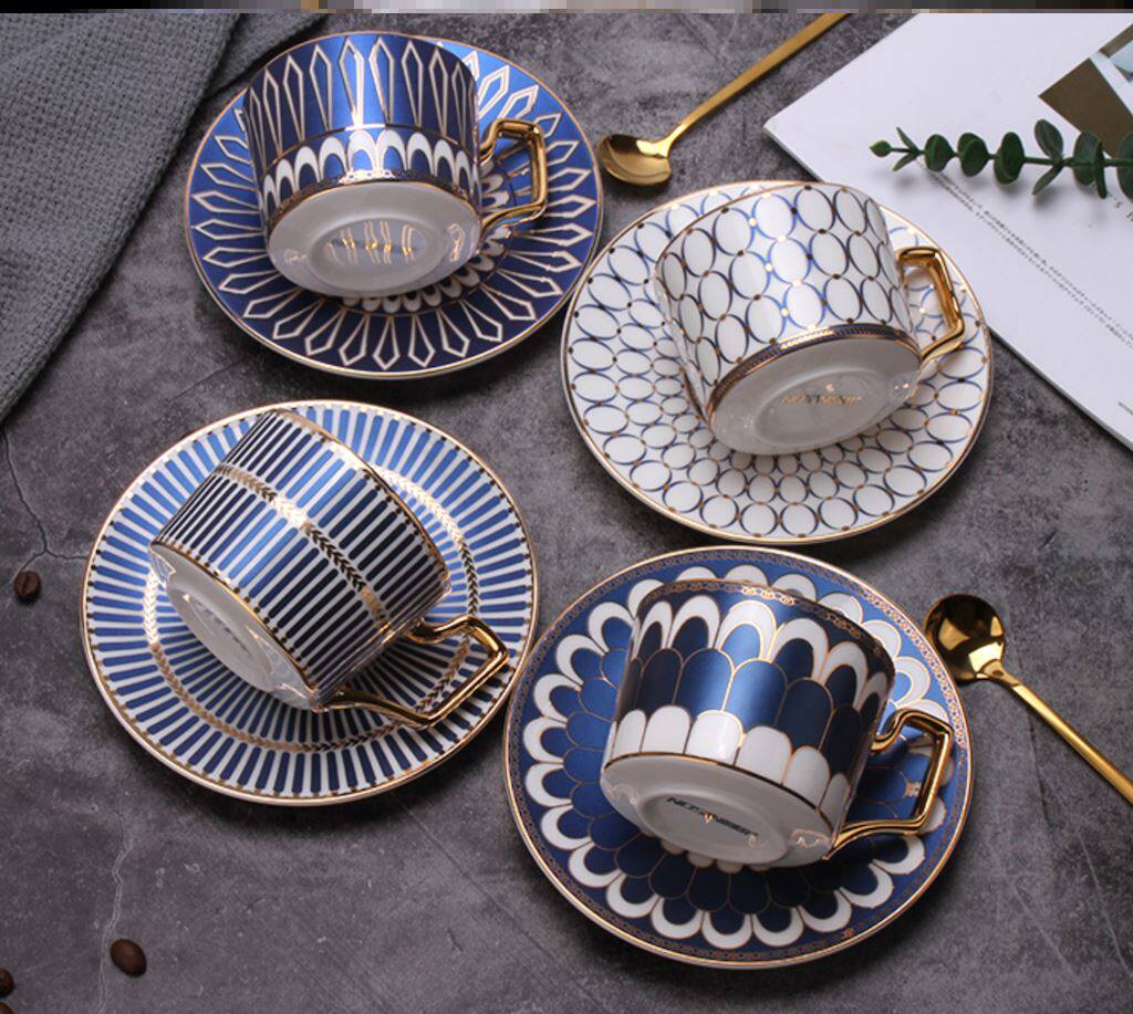 Coffee cup Household flower tea cup English afternoon tea tableware cup set with spoon British style light luxury gift box