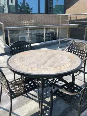 Outdoor table and chair courtyard marble tile slate European cast aluminum outdoor garden balcony leisure round table