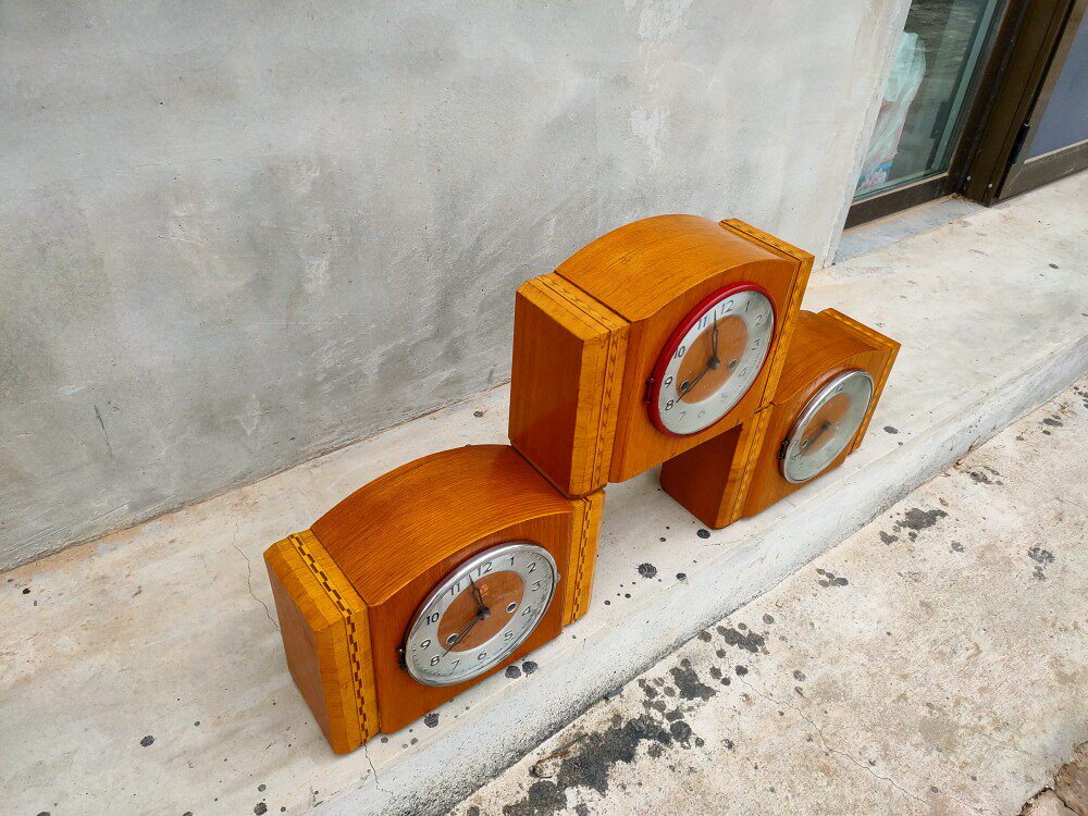 2026流行趋势：三五牌大号实木台钟适合哪些家居场景？