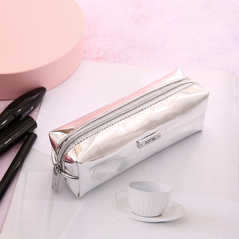 Lipstick Bag Carry-on Mini Makeup Bag Woman Portable Lipstick Red Bag Supplement Makeup Bag Travel Cosmetics Containing bag Small number