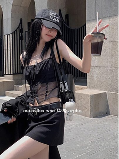 Lace Tube Top Camisole for Women with Breast Pads, Suitable for Outerwear, Showing Off the Back, Can Be Worn under a Suit, as a Base Layer, Sexy Fishbone Bra Top