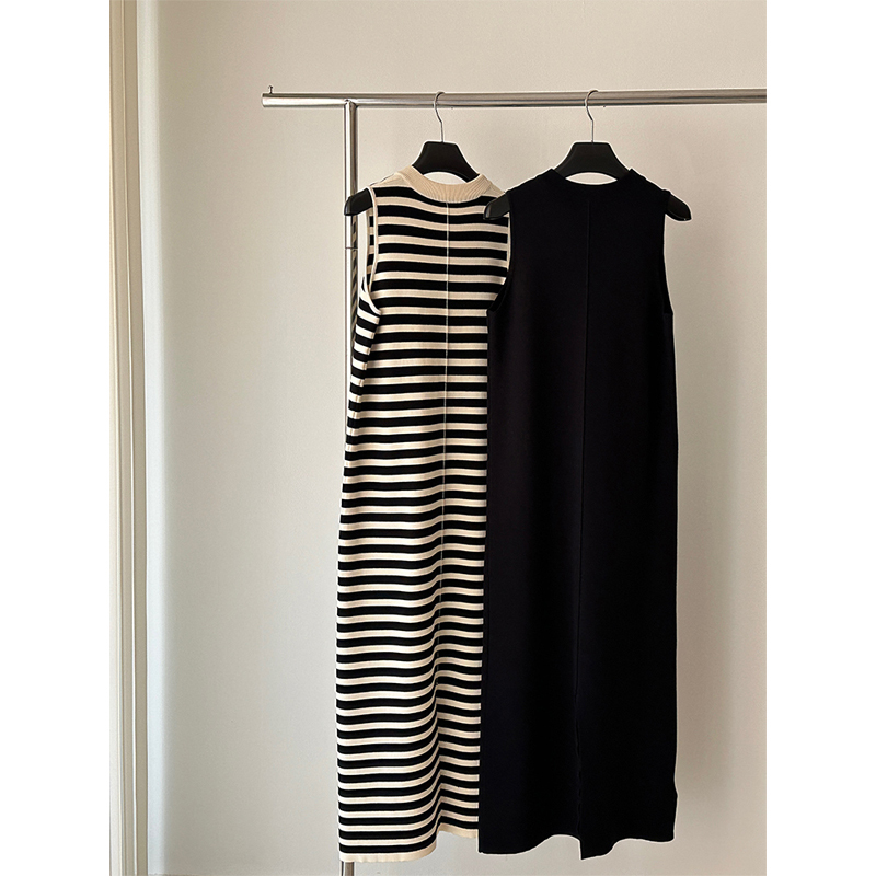 Color-Block Striped Knit Sleeveless Tank Dress for Women, Summer Loose Fit, Slimming High-Waisted Ice Silk Straight Skirt, Vintage Thin Style