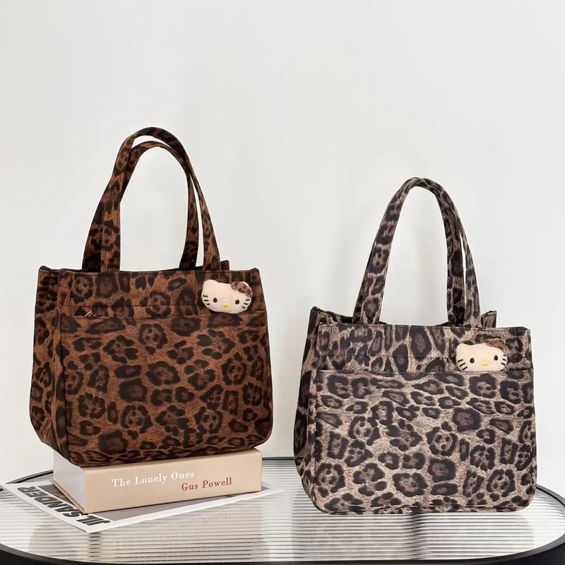 New Small Bag, Niche Leopard Print Bag, New Versatile Handbag, Super Popular, Exquisite Makeup Bag, Hard Bottom, Fashionable Casual Bag