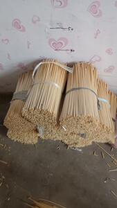 Wheat Straw for Burning Incense, Worshiping Buddha, and Reciting Scriptures; Large and Small Wheat Straw; Wheat Straw fo