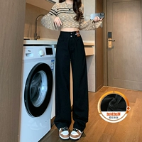 Черный девять -точка толстого бархата