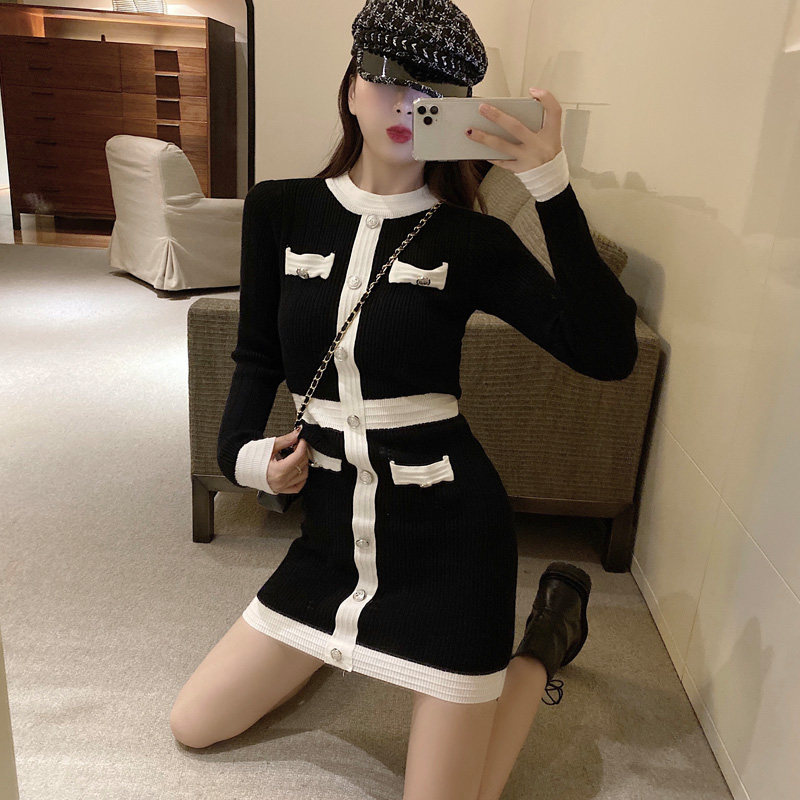 Autumn and winter 2020 new high-cold long-sleeved knitted dress slim slim hip base small short skirt