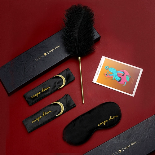 UPKO Получите вовремя, чтобы насладиться подарочной коробкой для подарочной коробки, дразняя липкие глазные маски мужа и жены Секс Страсть Прогнозирование принадлежностей