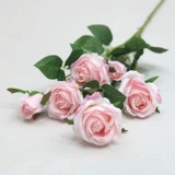 Симуляция и поддельная цветочная поддержка, розовая пластиковая букет, внутренняя гостиная