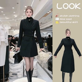 Hepburn-Style Elegant Black down Jacket for Women, 2025 Winter New Fashionable Waist-Cinching Warm Coat
