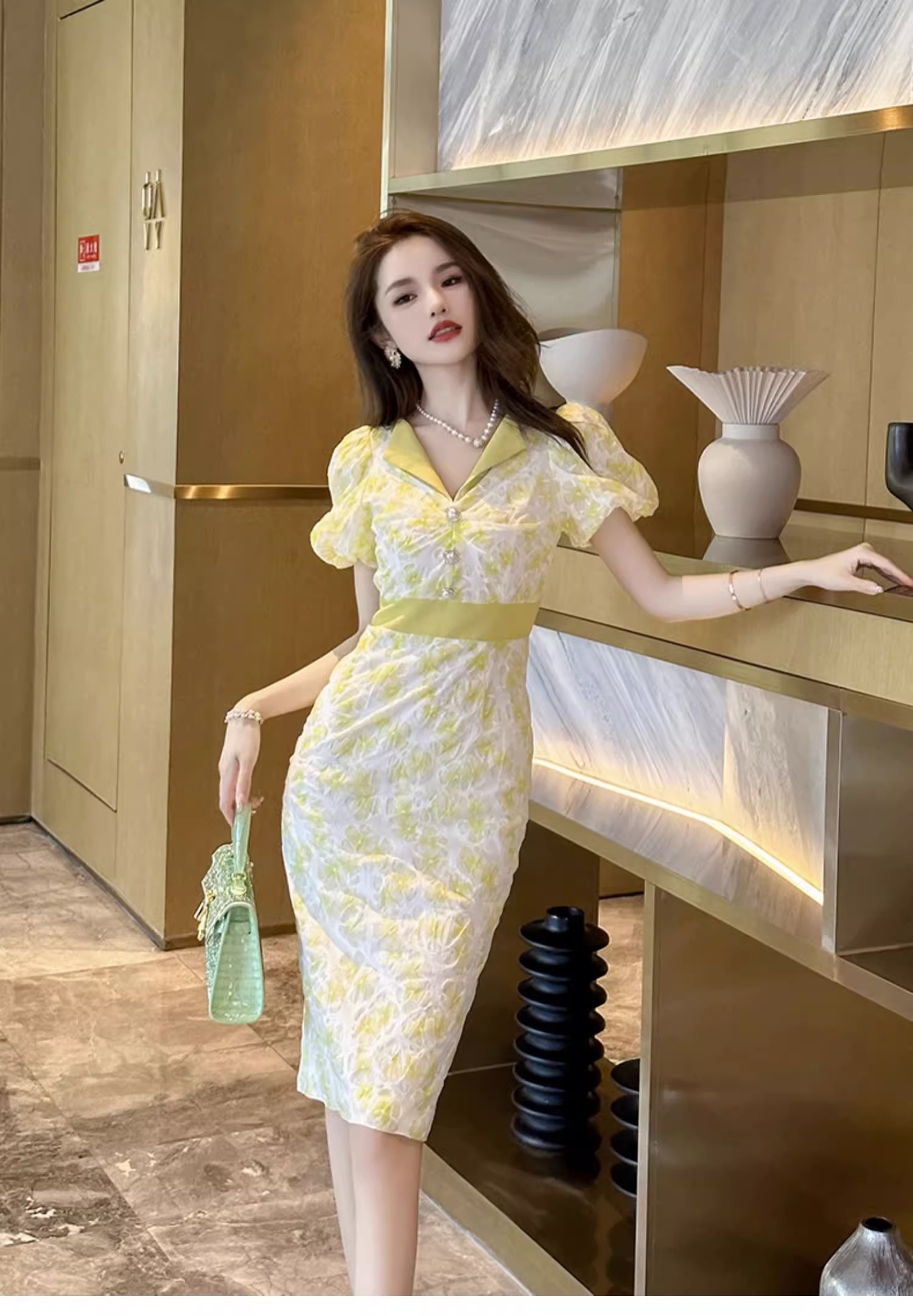 C3276 2250K VÁY ĐẦM LIỀN THÂN NỮ RUUREAG TAY PHỒNG CỔ CHỮ V THỜI TRANG NỮ G05 SẢN PHẨM MỚI