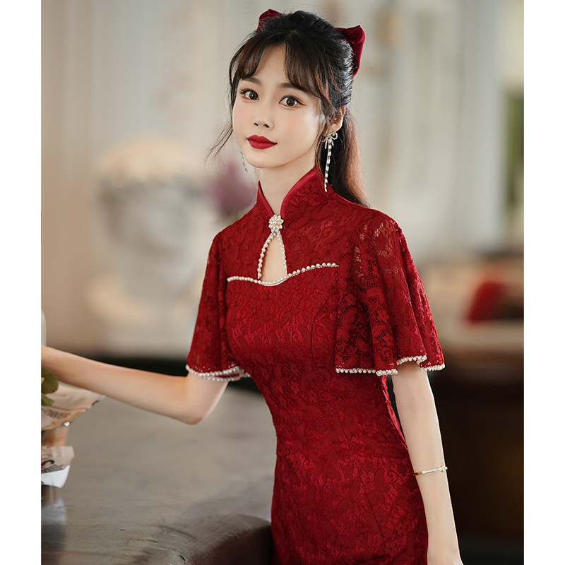 Qipao toast to the bride's wine red color 2022 The new summer wedding gown is usually available for a short lady