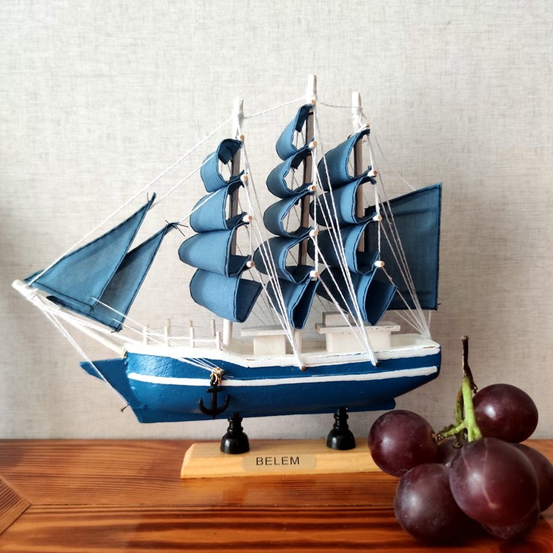 Mediterranean Style One Sails Smooth Sailing Model Craft Gifts Swing Accessories Emulation Solid Wood Fishing Boat Small Wooden Boat Decorations Hem