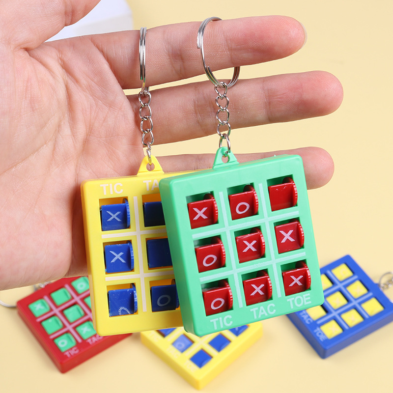 迷你井字棋XO钥匙扣：六一儿童节的智力玩具新宠，小学生必备益智游戏挂件！