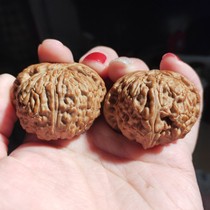 Wenwan walnut unicorn pattern Wang Yong official hat dull white thick ribs ingot general list toad head four buildings peach core bracelet