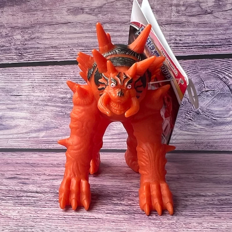 Bandai, Ultra, Ultraman Tiga, кукла из мягкой резины, монстр, игрушка для мальчиков