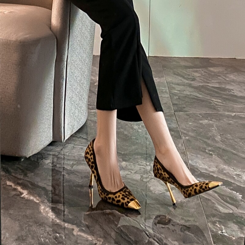 2024 New Style Metallic Stiletto Heels, Sexy and Mature Women's Flats, Low-Cut, Horse Hair, Gold Heel, Leopard Print, Metal Toe High Heels
