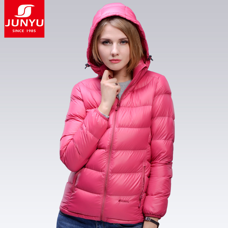 (Off-season clearance) Junyu Goose Down Down Jacket Women's Short 800 Pong Hooded Medium Thick Down Jacket B52010