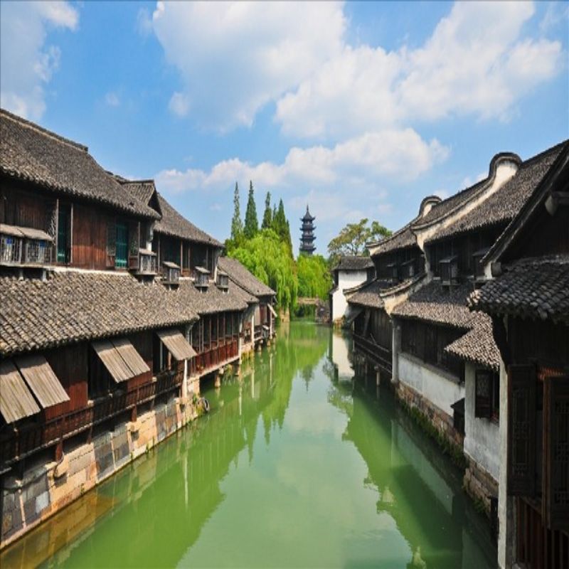 江南水乡夜游：解锁古镇的静谧与神秘