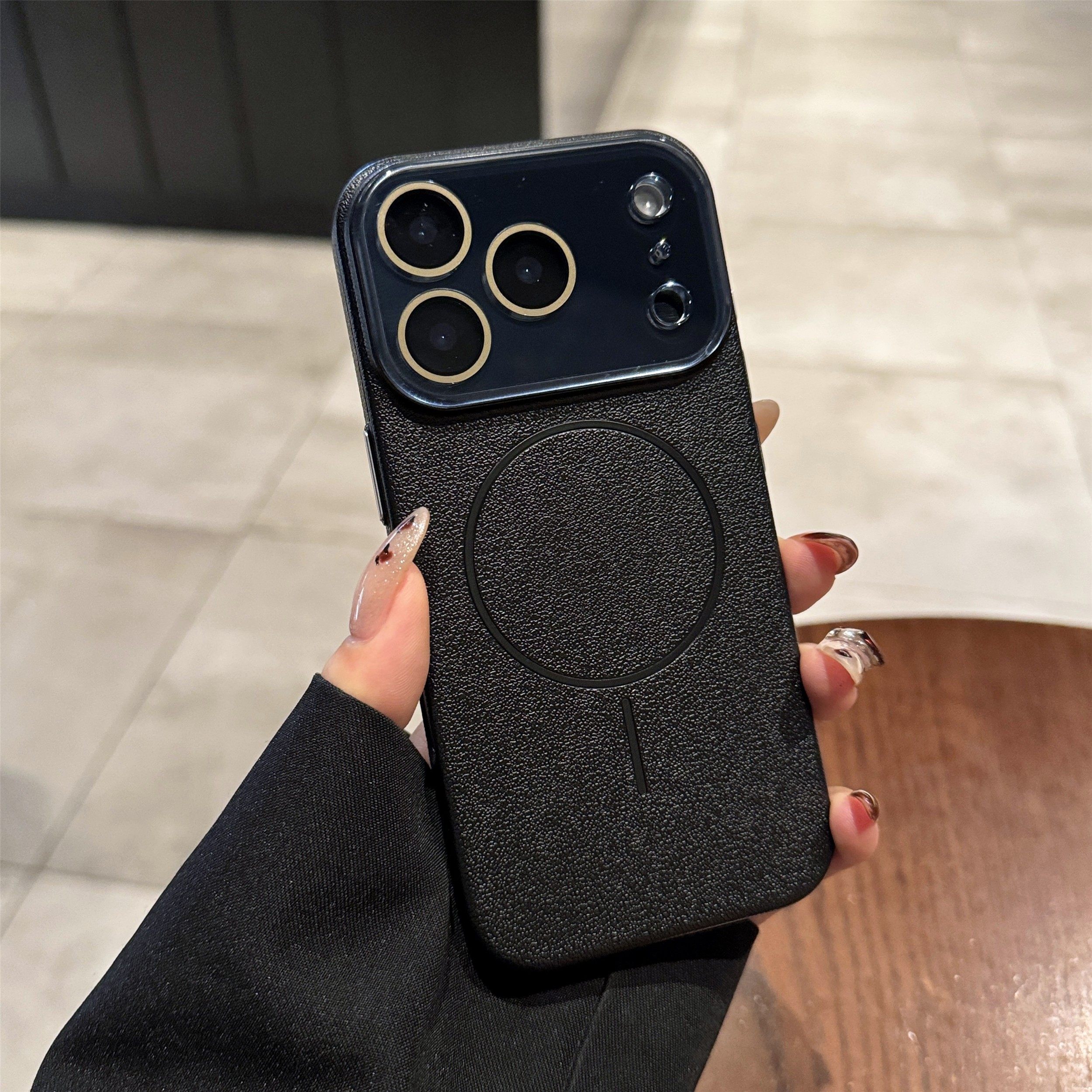 The New Lychee Leather Texture Is Suitable for iPhone 17 Pro Max Phone Case, Apple 16 Pro Max Magnetic Charging, 15/14 Pro with Built-In Lens Film, Lightweight and Drop-Resistant, 13/12 Couple Case