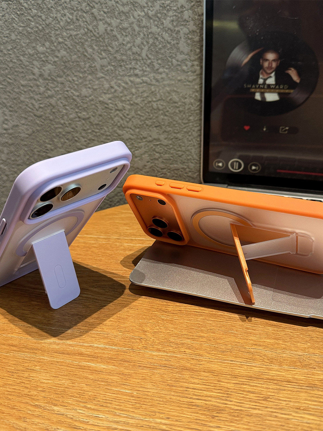 New Frosted Invisible Stand Suitable for iPhone 17 Pro Max Phone Case, Anti-Drop Magnetic Style, Fashionable Apple 16 Pro Max Protective Case, 15 Pro Max Skin-Feel Soft Edge, 14/13 Pro Max