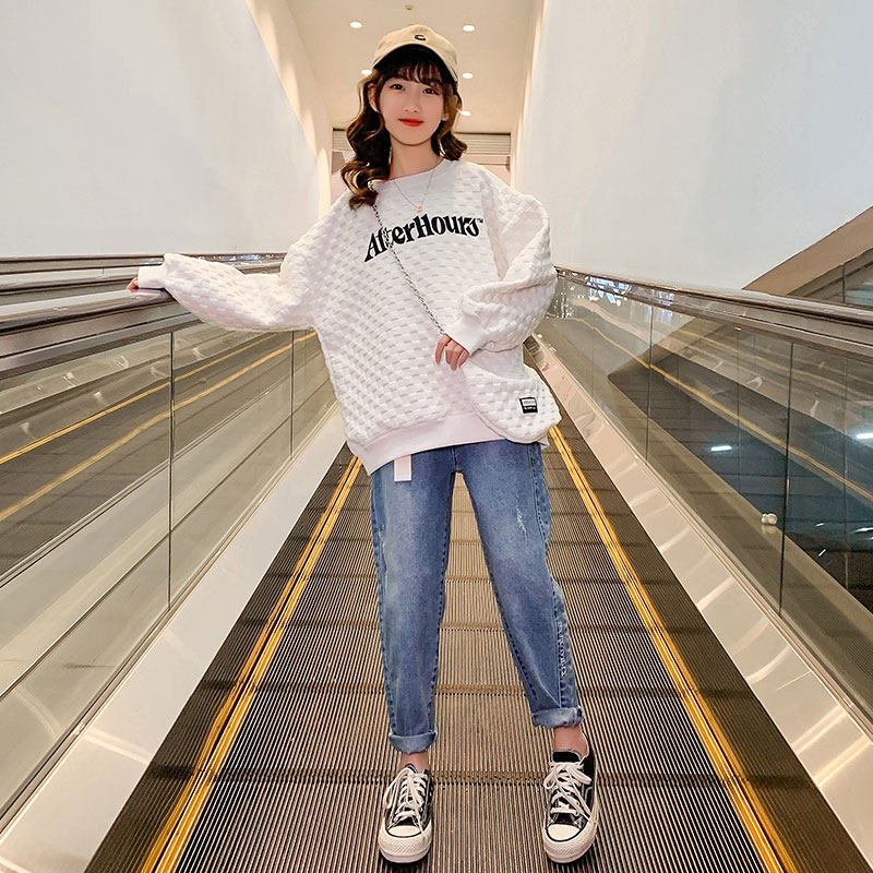 Children's clothing girls spring sweater thin section 2022 new western style middle and big children's net red pullover spring and autumn girl tops