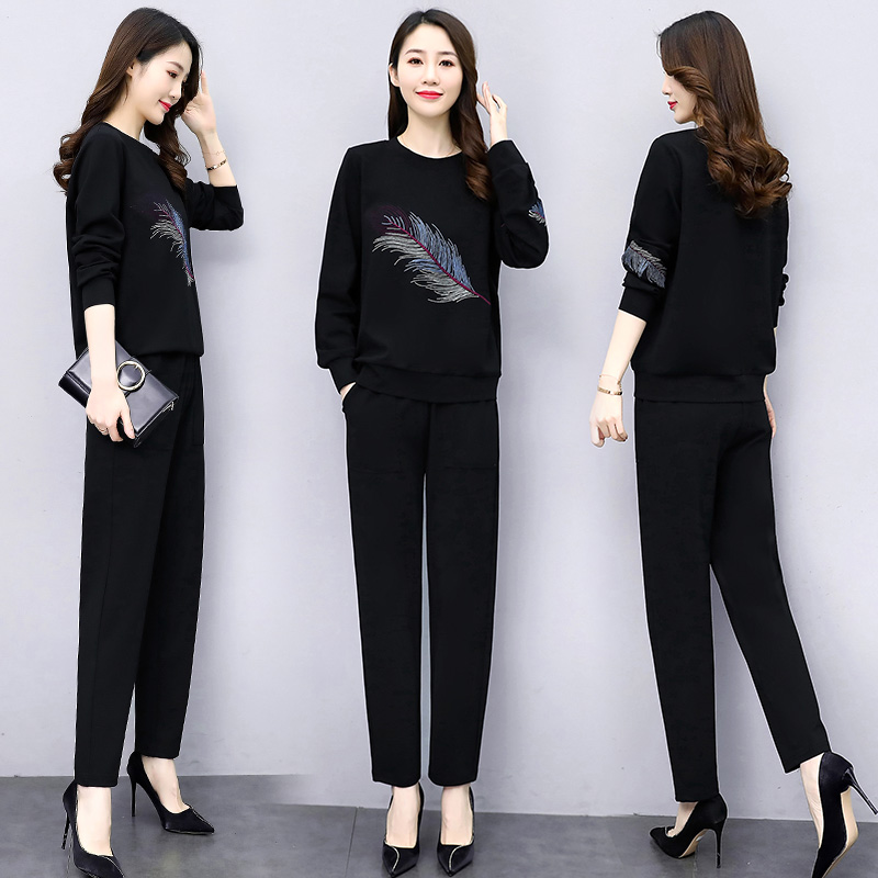 2021 spring new casual fashion suit female Korean version temperament thin goddess Fan Yangpai age reduction two-piece trend