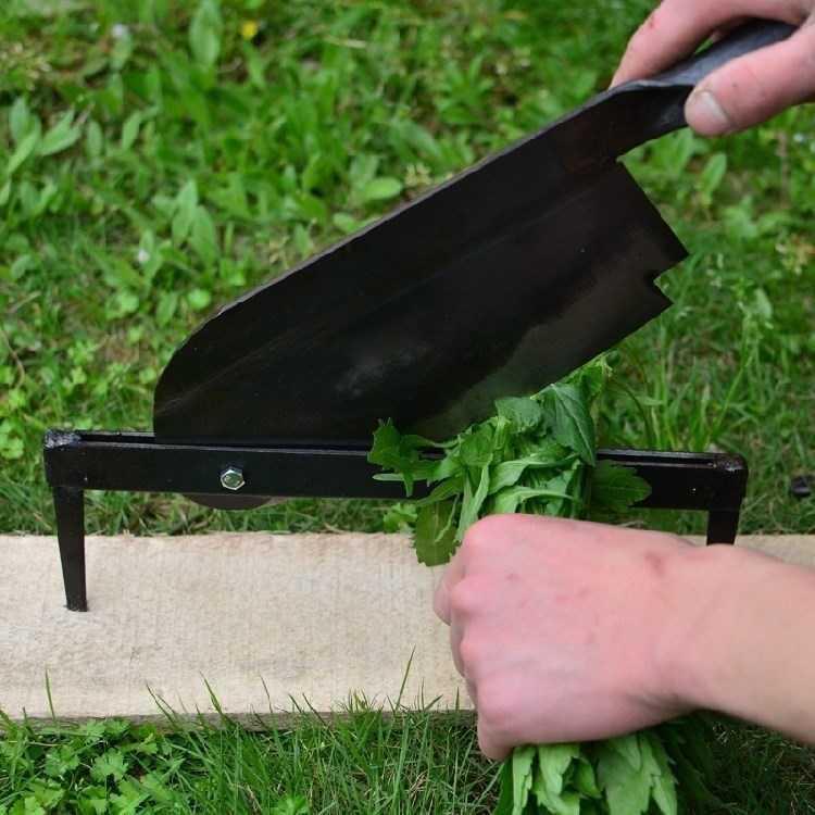 Как измельчить траву вручную. Траворезка из дрели. Измельчитель травы, ботвы, соломы draxter тр-250. Ручной измельчитель травы. Как измельчить траву вручную.