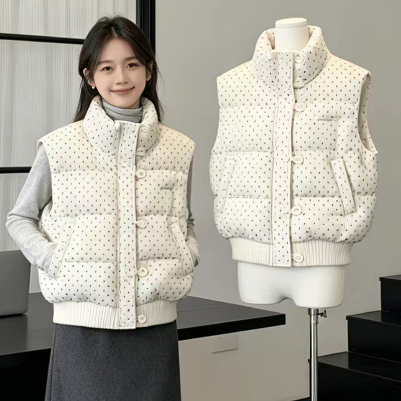 Corduroy Polka Dot Vest for Women, Autumn and Winter 2026, Thickened, Versatile, Loose-Fitting, Outerwear, Vest Jacket for Students