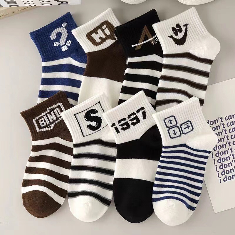 Men's Versatile Sweat-Absorbent Socks ins Trendy Student Sports Autumn and Winter New Couple Letter Striped Short Socks Men's Versatile Sweat-Absorbent Socks ins Trendy Student Sports Autumn and Winter New Couple Letter Striped Short Socks
