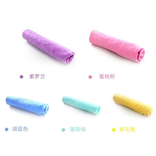 Мощное быстросохнущее банное полотенце, хорошо впитывает воду