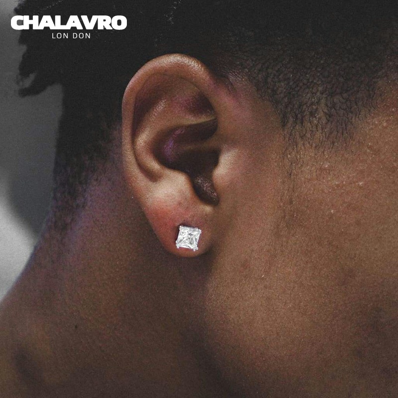 (Official)CHALAVRODW Zhang Zhe Han with the same earrings 925 sterling silver square diamond earrings men and women ear pins