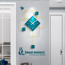Light luxury Nordic wall clock Living room modern simple household mute personality fashion creative wall art decorative clock