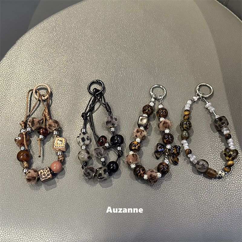 Autumn/Winter Plush Leopard Print Beaded Phone Charm for Car Keys, AirPods Earphone Cases, and Other Uses