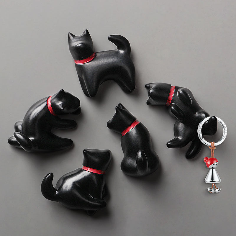 Cartoon cute animal black dog hook magnetic refrigerator magnet magnet ins creative three-dimensional refrigerator decorative sticker