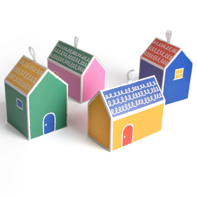 ins color small house house cookie cookie dessert cow rolling candy delight candy box new year packaging box spot-Taobao