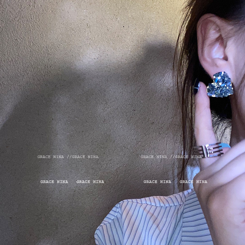 Treasure of the sea king~love broken diamond crystal flower earrings 2021 new fashion earrings women super flash personality section