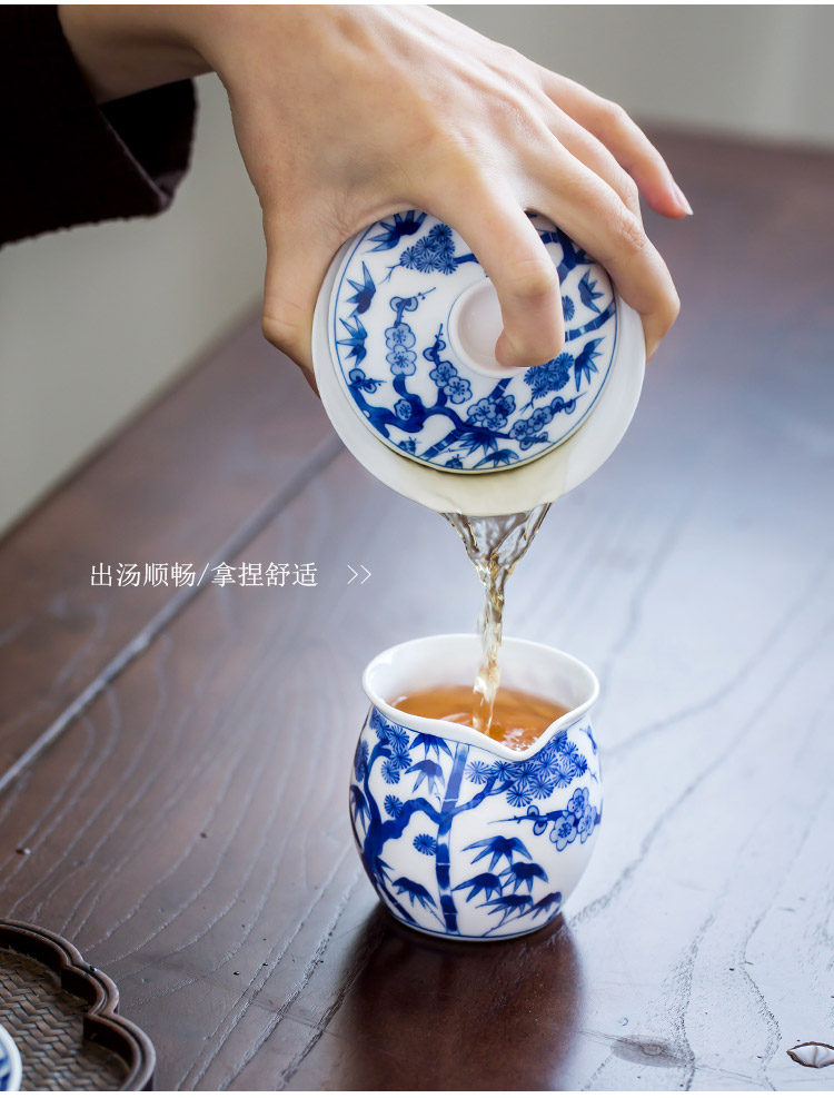 Jingdezhen up the fire which high - grade ceramic kung fu tea set suit household hand - made kung fu tureen of blue and white porcelain cup