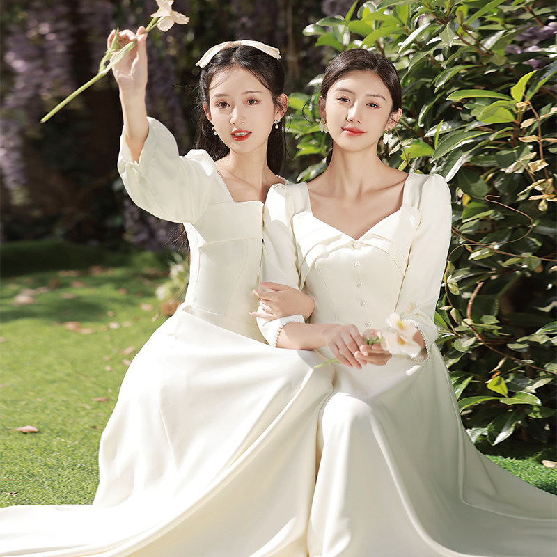 Bridesmaid dress satin champagne color 2022 winter new sister group chorus performance evening dress skirt female slim long sleeves