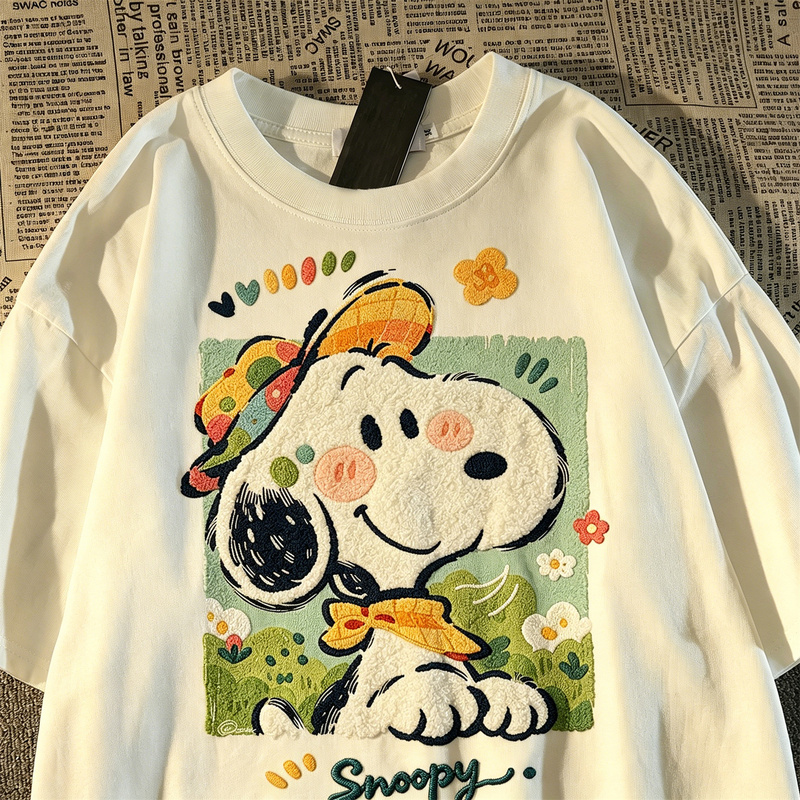 Japanese-Style Snoopy Cartoon Print Short-Sleeve T-Shirt, Unisex, Round Neck, Versatile, Fun, Loose-Fitting, Pure Cotton Summer Top Japanese-Style Snoopy Cartoon Print Short-Sleeve T-Shirt, Unisex, Round Neck, Versatile, Fun, Loose-Fitting, Pure Cotton Summer Top