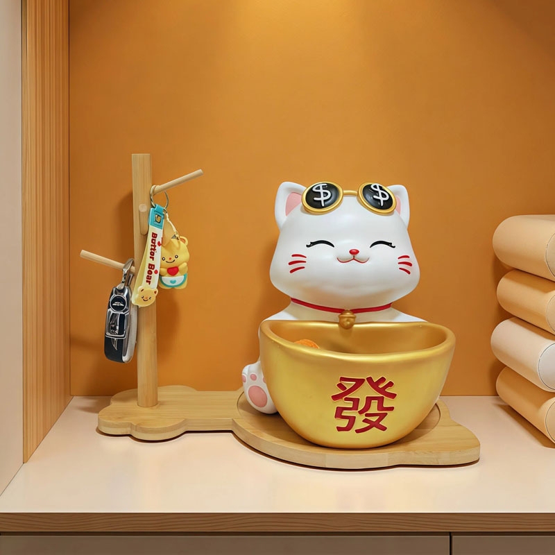 Lucky Cat Furniture Accessories 2025 New Artwork Ornaments Keychain Storage Handmade Resin Crafts Cartoon