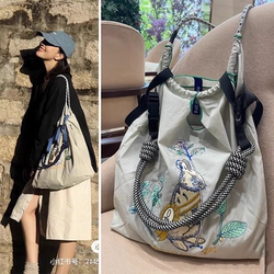 Japanese style Ball Chain Environmental-Friendly Shopping Bag Gao Yuanyuan Same Style Medal Rabbit Embroider Nylon Canvas Crossbody Bag for Women
