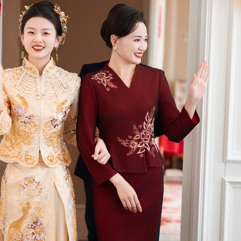 Elegant Mother of the Bride Wedding Dress for Petite Women, 2026 New High-End Style, Mother-In-Law Wedding Banquet Outfit Elegant Mother of the Bride Wedding Dress for Petite Women, 2026 New High-End Style, Mother-In-Law Wedding Banquet Outfit