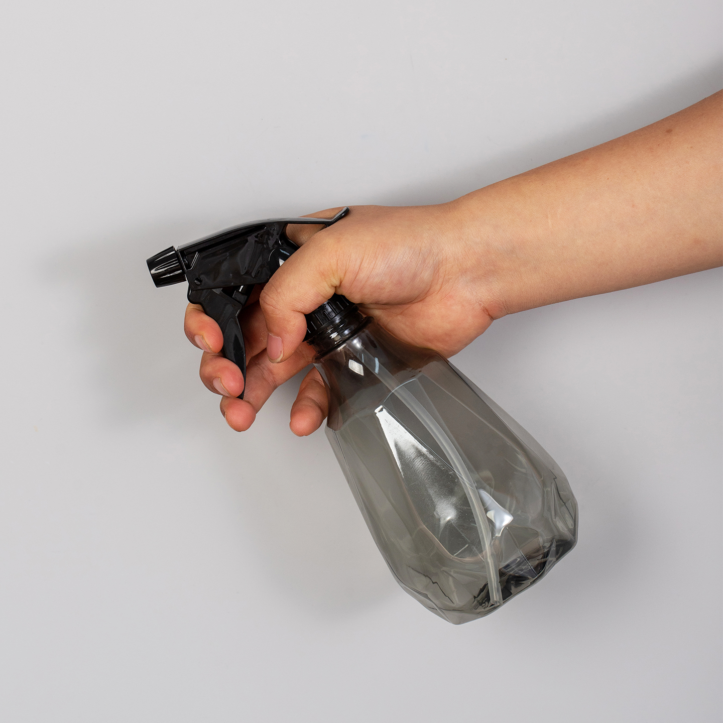 拾稻陶艺中的喷壶：泥塑背后的雾化艺术