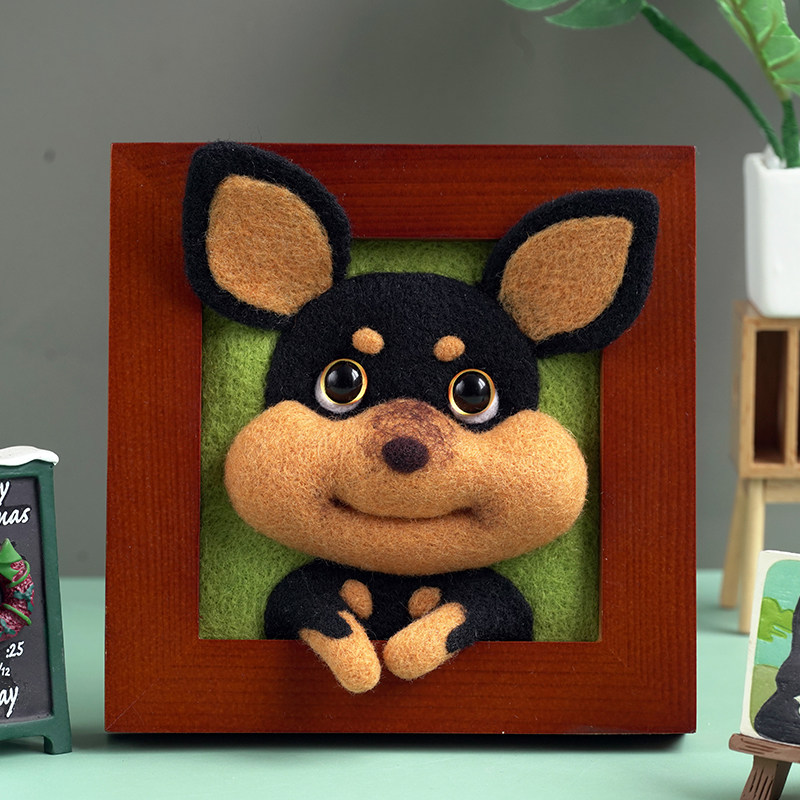 Bee puppy wool felt poke photo frame painting diy handmade material package poke embroidery gift hand-made decorative painting