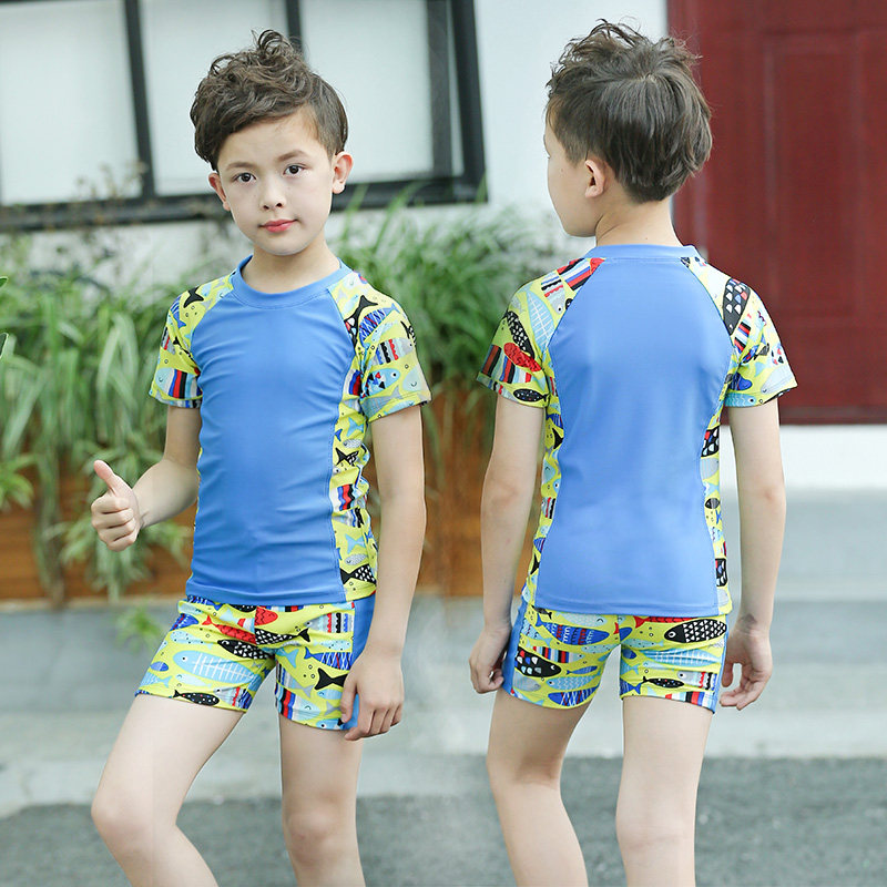 Boys' swimsuits children's small, medium and large children's split