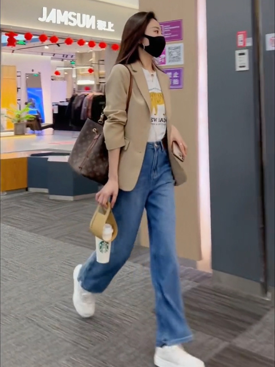 Temperament Casual Suit Jacket Woman 2022 Chunqiu New Advanced Sensation Card Its Color Minimalist Fashion Net Red Blouse Tide