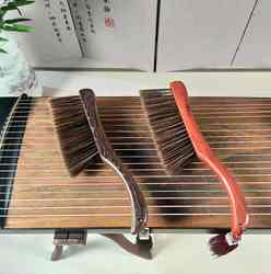 절묘한 guzheng 및 dulcimer 먼지 청소 브러시, 청소 용품, 먼지를 제거하고 머리카락이 빠지지 않는 특수 피아노 브러시, 단단한 나무 드럼 브러시 손잡이