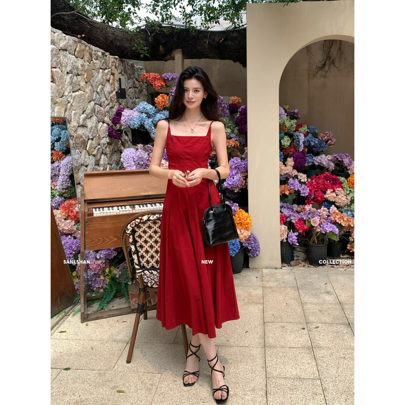 Sanlshan_ Mid-Length Vacation-Style Sleeveless Spaghetti Strap Dress for Women, Slim-Fitting and Stunning Long Dress That Enhances Complexion Sanlshan_ Mid-Length Vacation-Style Sleeveless Spaghetti Strap Dress for Women, Slim-Fitting and Stunning Long Dress That Enhances Complexion