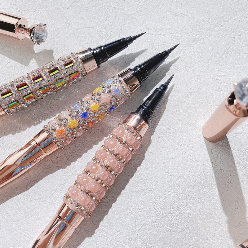 Eyeliner waterproof, sweat-proof, smudge-proof, long-lasting, fading, novice beginner female brown lying silkworm down to the inside very fine